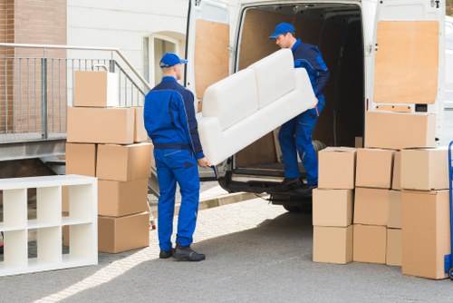 Furniture and box transport service near Elephant and Castle station