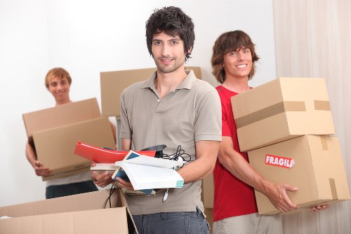 Removal team planning a flat move in Elephant and Castle
