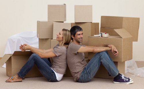 Quote process for a busy Elephant and Castle move