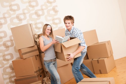 Careful moving service for apartments and houses in Elephant and Castle